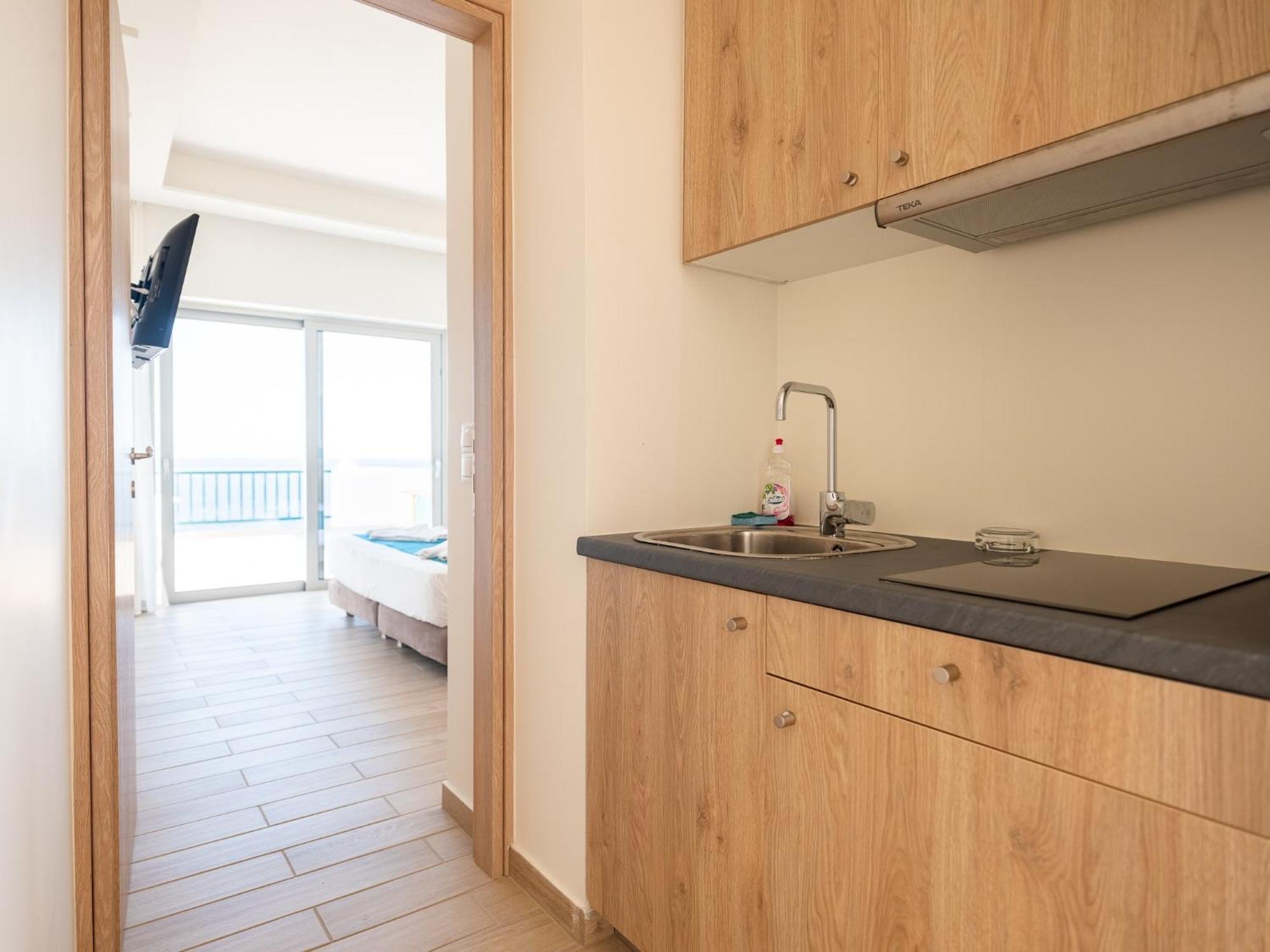 Cavos Bay Hotel & Studios Armenisztísz Kültér fotó