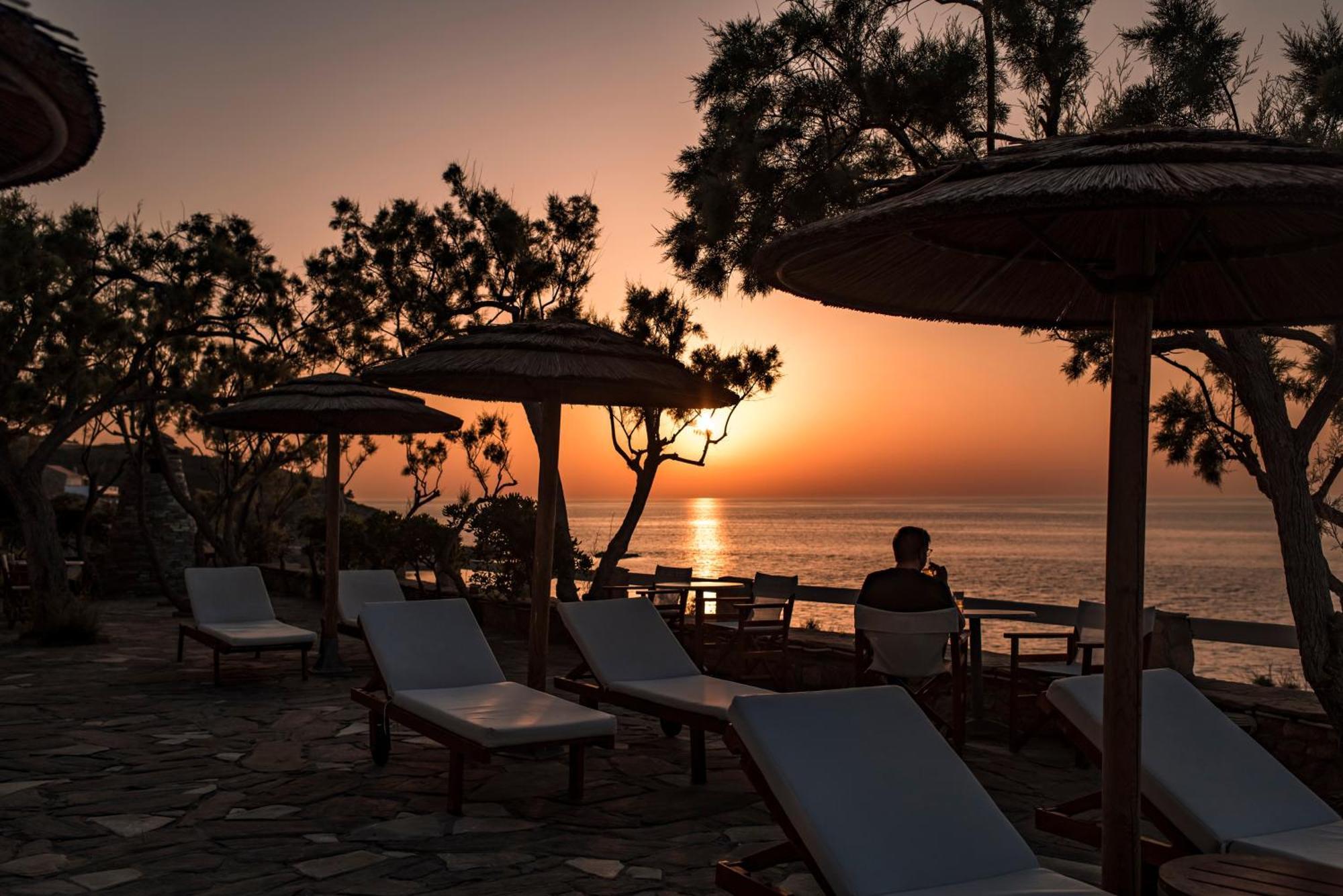 Cavos Bay Hotel & Studios Armenisztísz Kültér fotó