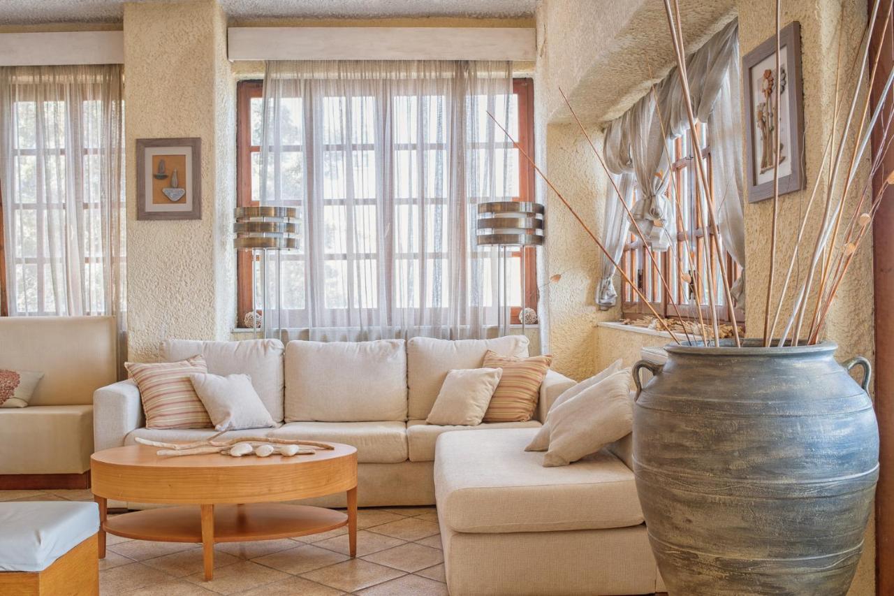 Cavos Bay Hotel & Studios Armenisztísz Kültér fotó