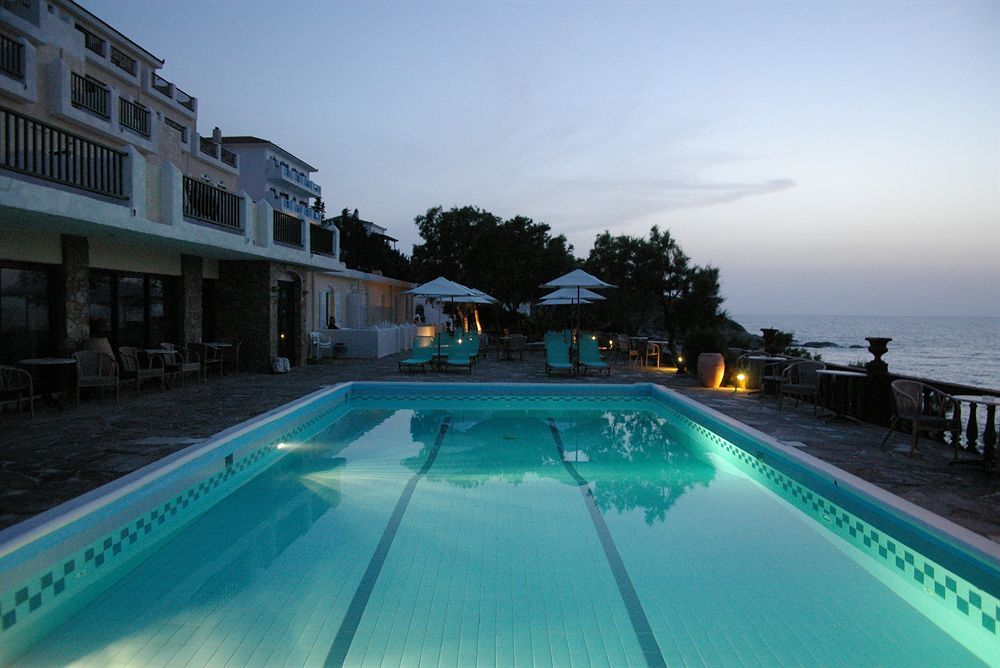Cavos Bay Hotel & Studios Armenisztísz Kültér fotó